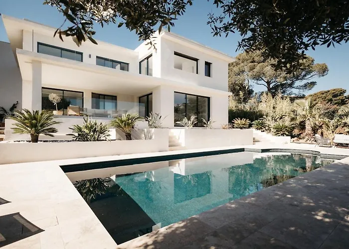 328 * Saint-Raphael (Var)