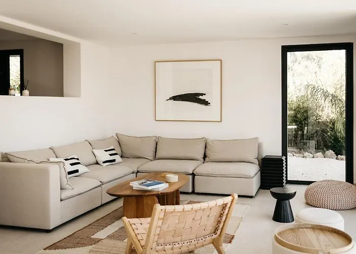 328 Villa Saint-Raphael (Var)