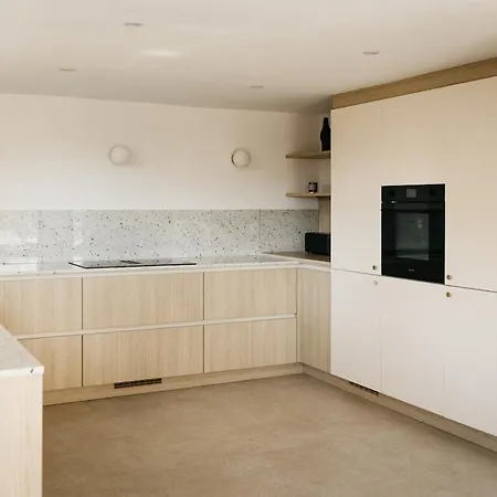 328 Villa